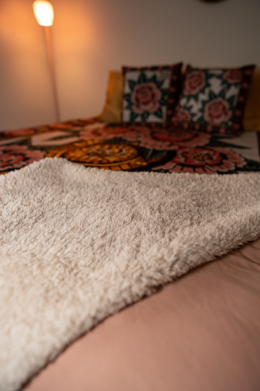 Peony Sherpa Fleece blanket