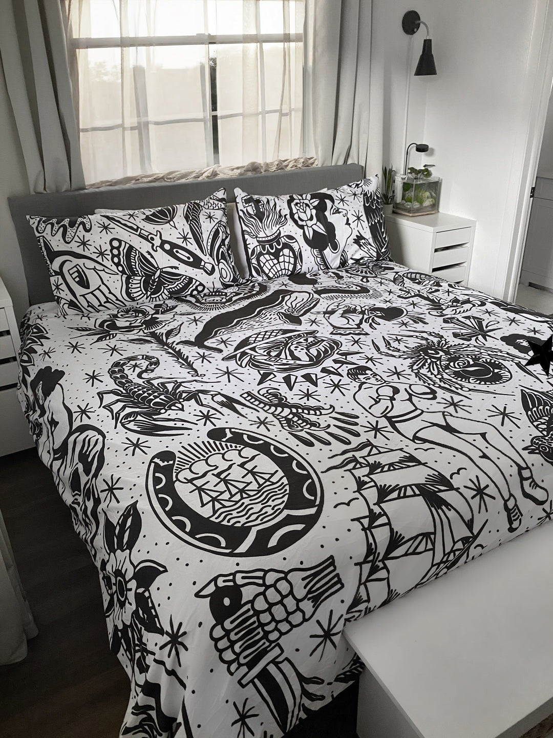 Black & White Tattoo Flash Bedding Set