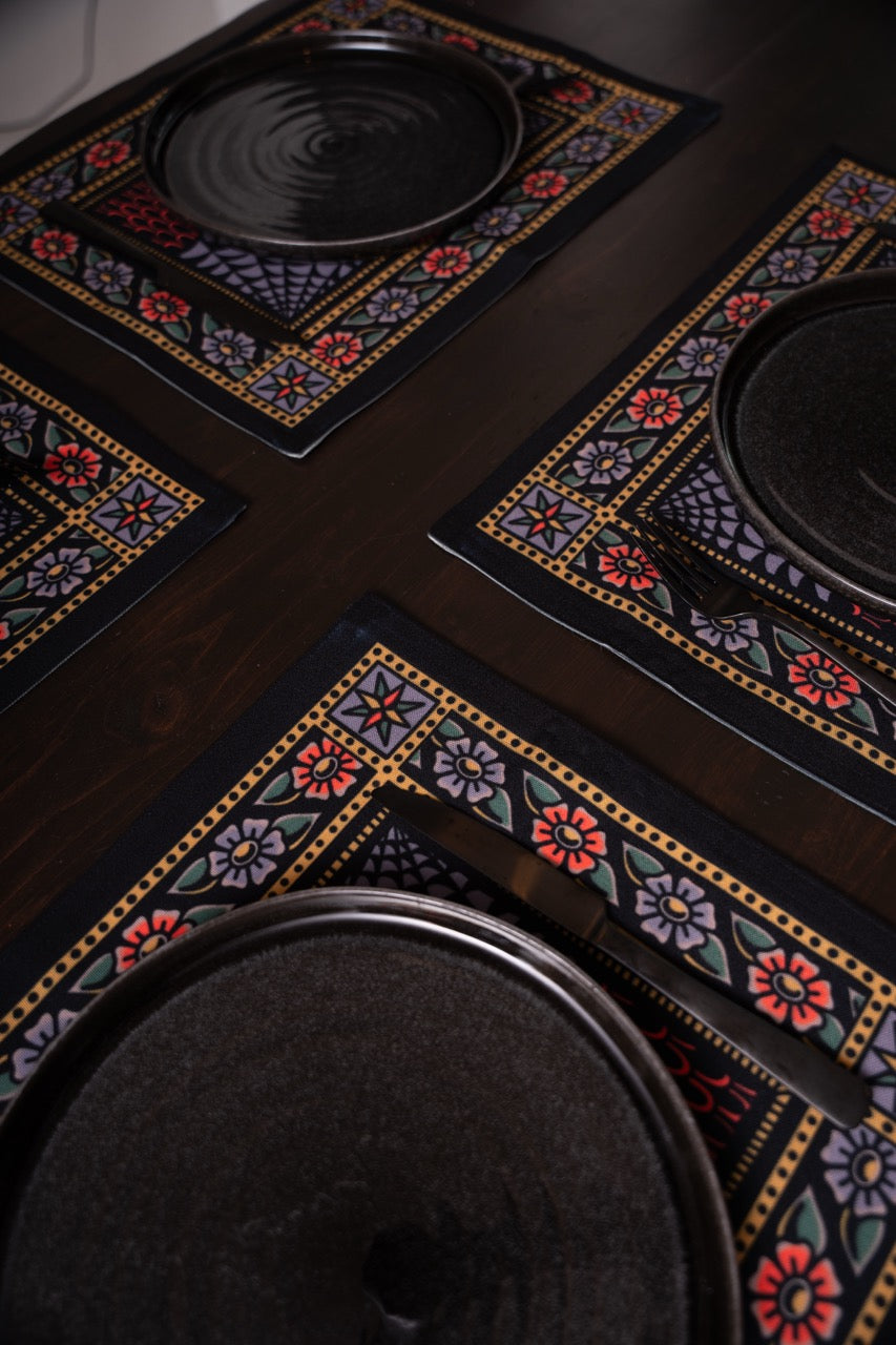 Animal Heads Placemat Set