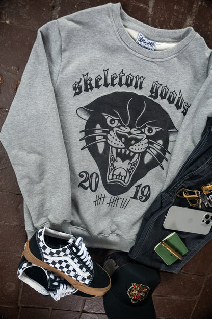 Black Cat Crew Neck