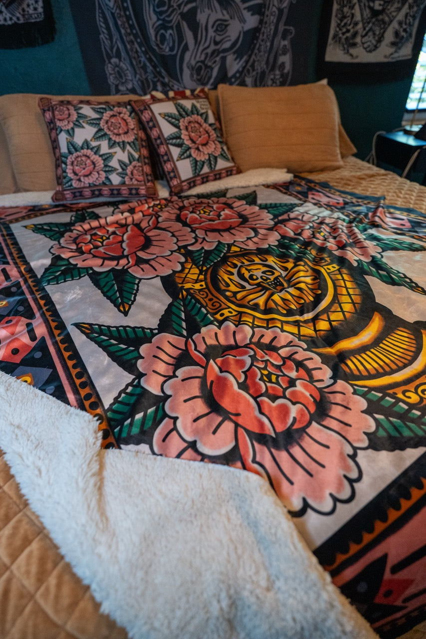 Peony Sherpa Fleece blanket