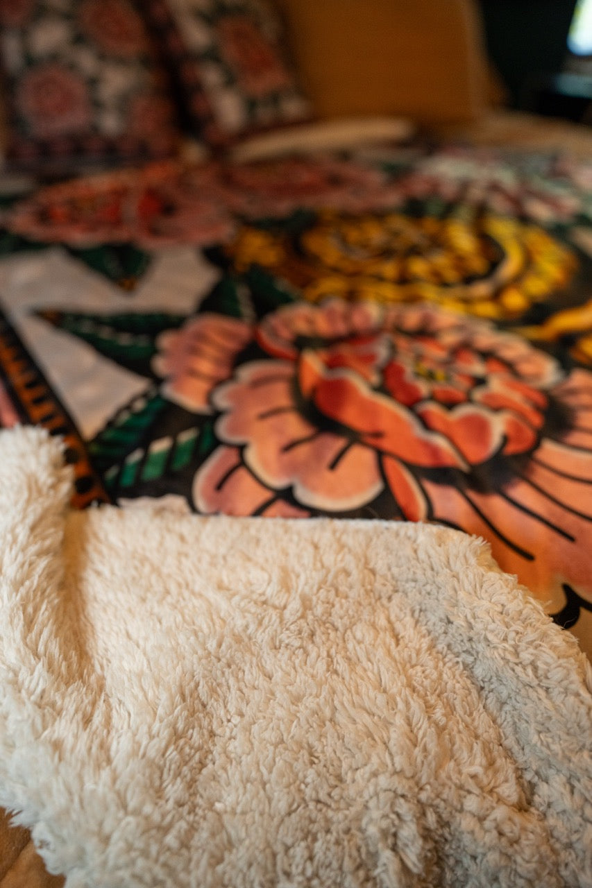 Peony Sherpa Fleece blanket