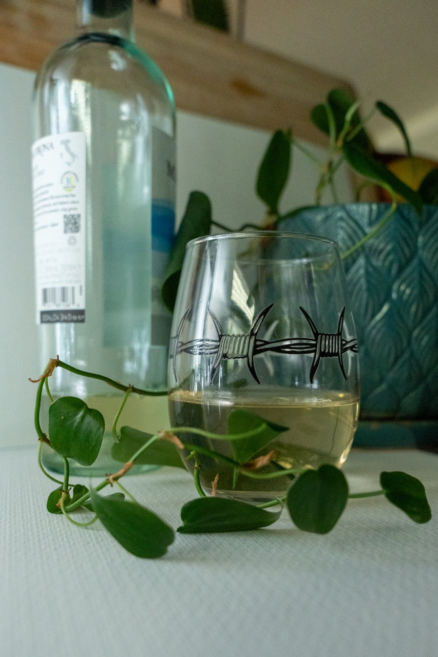 Barbed Wire Stemless wine glass